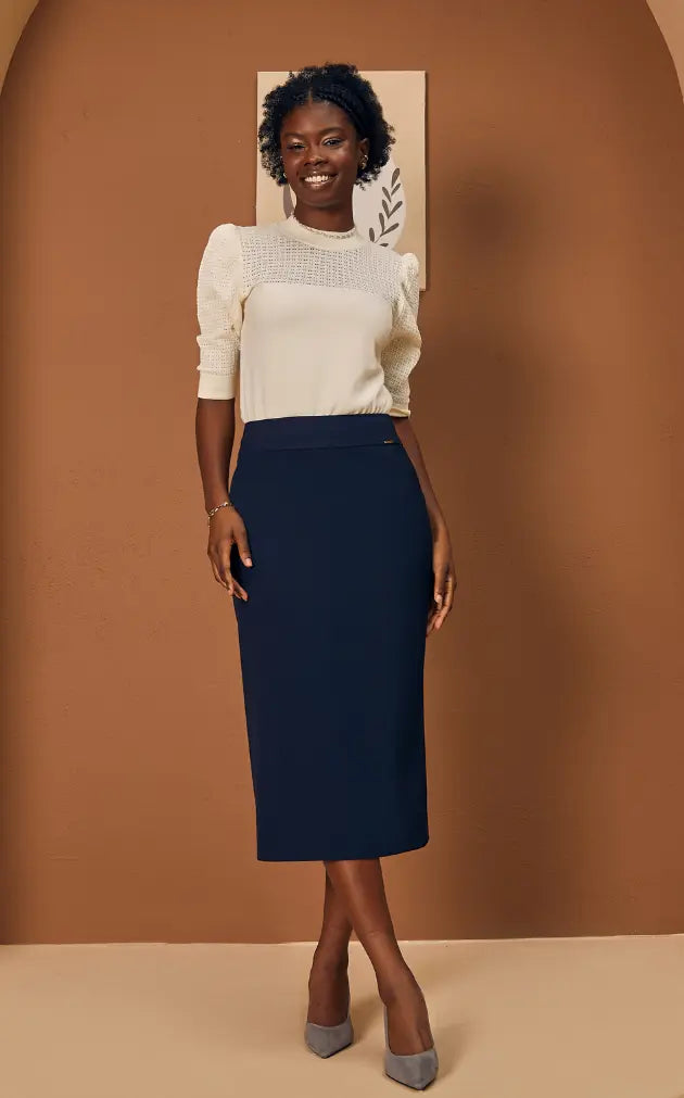 What Body Type Looks Good in Pencil Skirts? Styling Tips for Every Figure