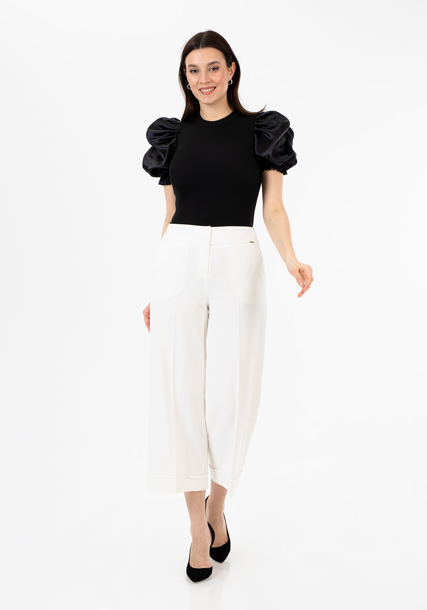 Elevate Your Style with Women's Ecru Wide Leg Cropped Pants G-Line