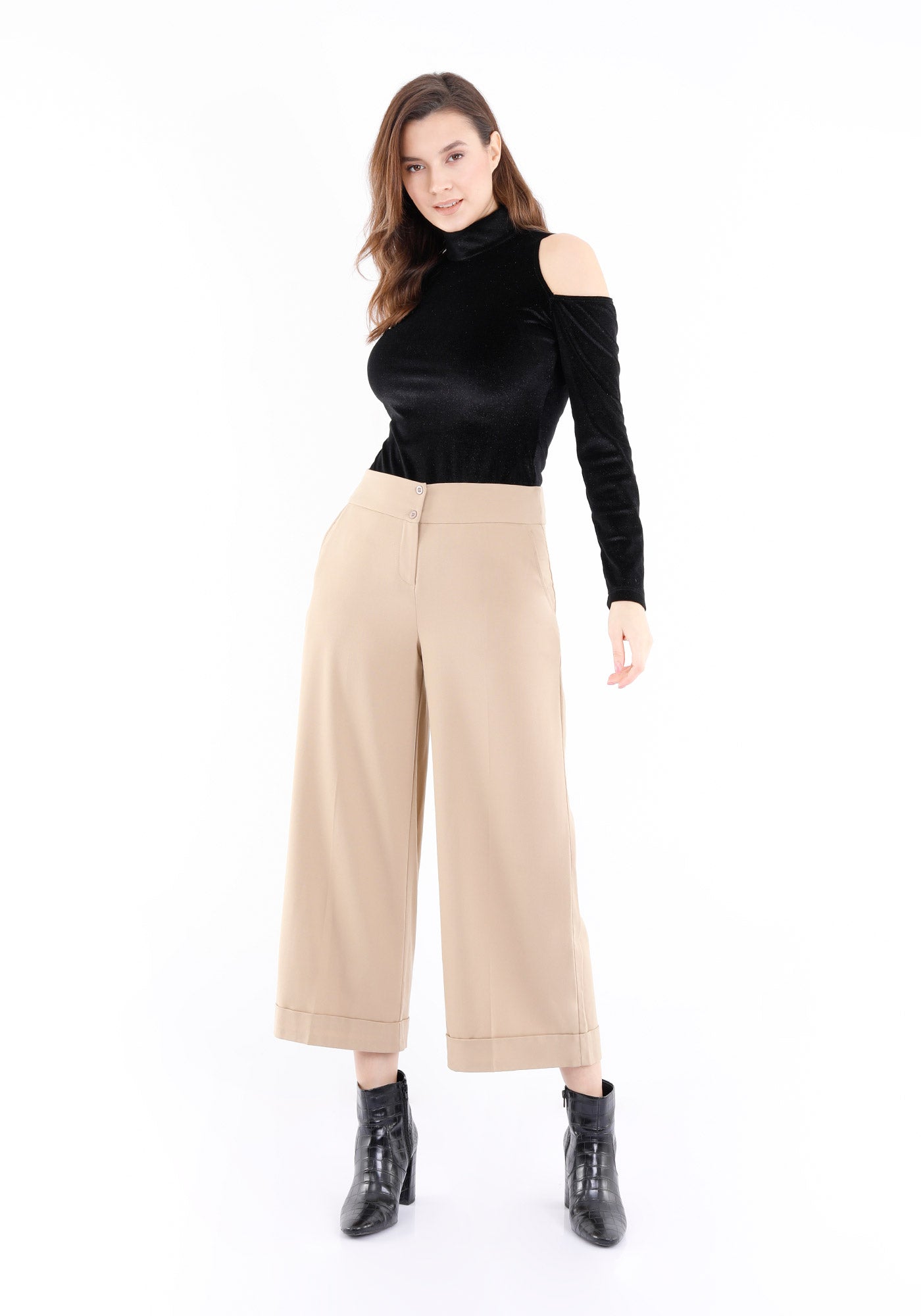 Elevate Your Look: Women's Camel Wide Leg Cropped Pants G-Line