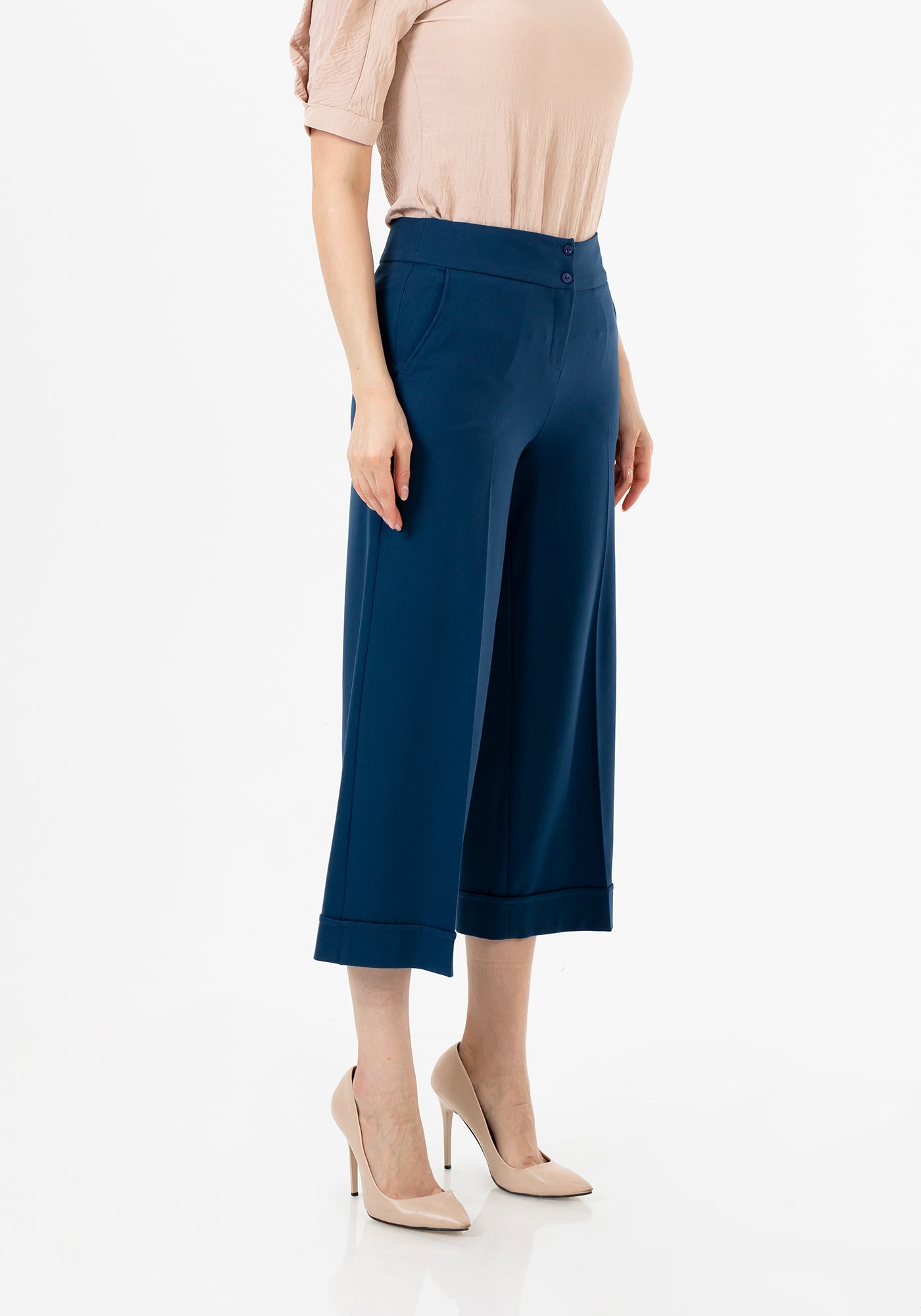 Elevate Your Style with Women's Indigo Wide Leg Cropped Pants G-Line