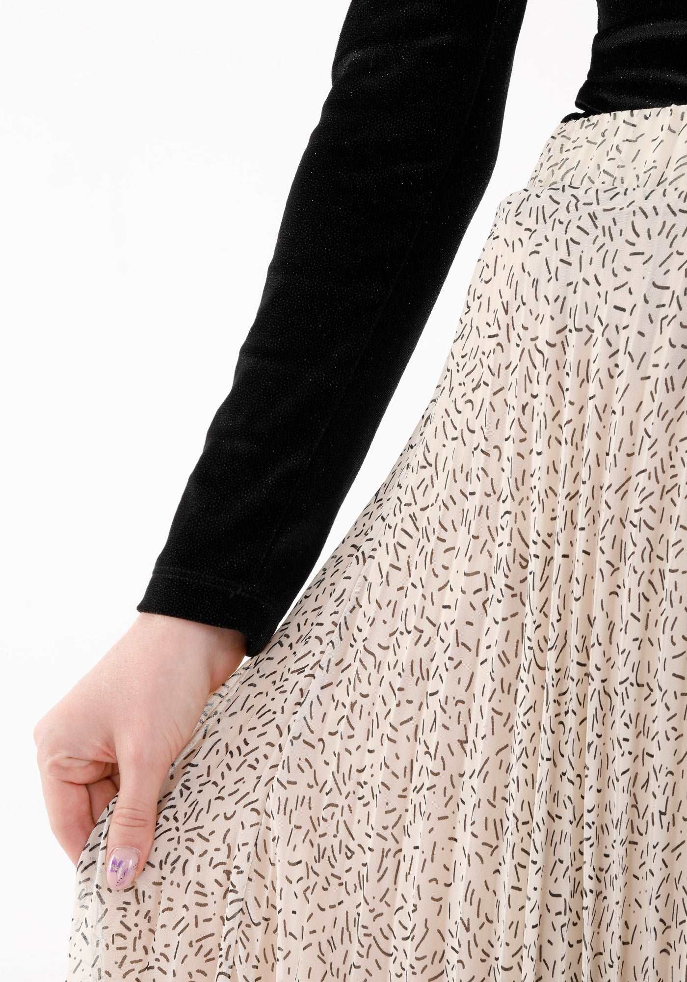 Beige Pleated Black Striped Design Chiffon Plisse Maxi Skirt Guzella