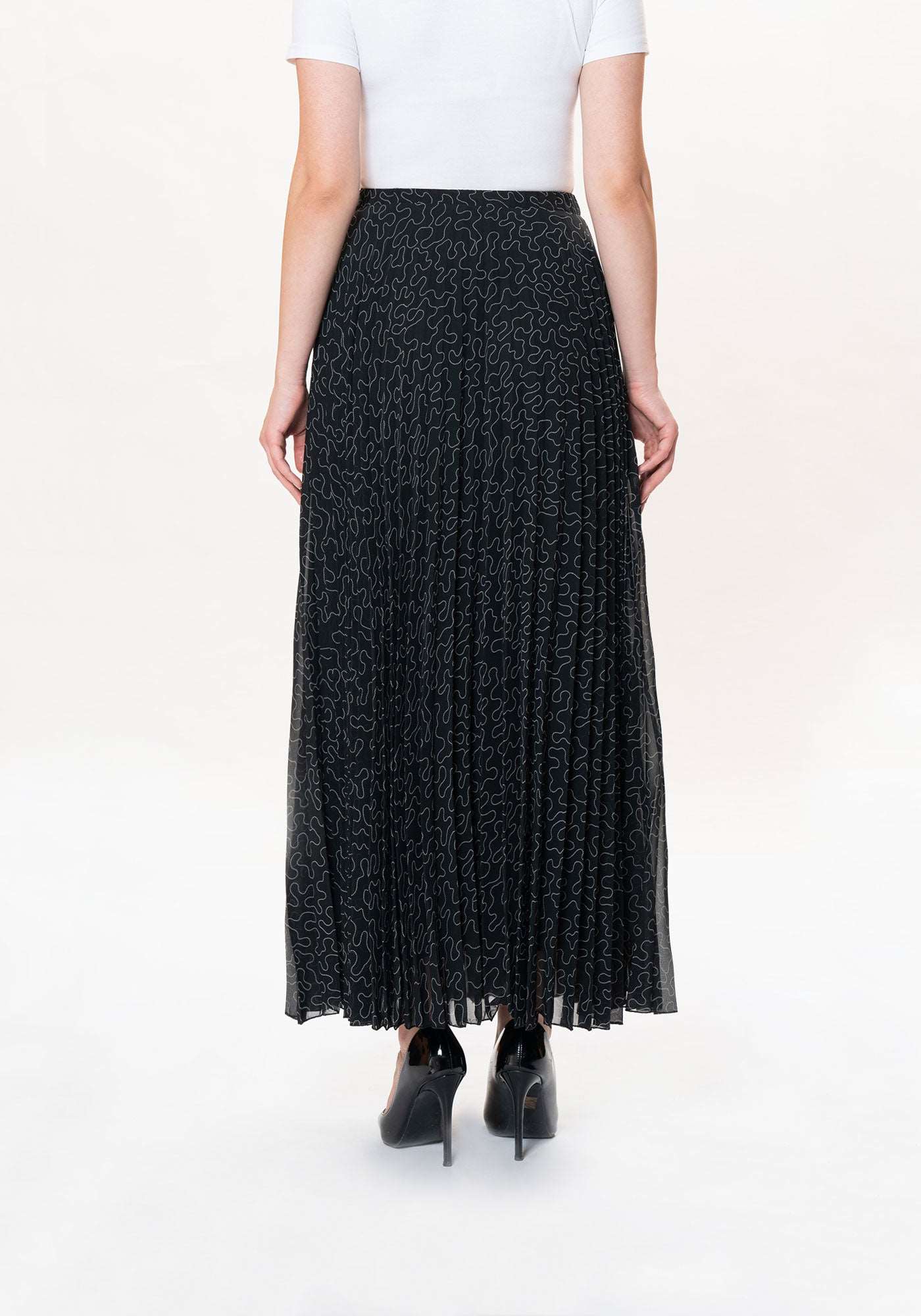 Black Chiffon Pleated Plisse Maxi Skirt - Regular and Plus Sizes Guzella