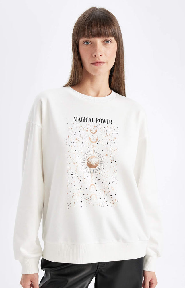 Relax Fit Crew Neck Printed Thin Casual Sweatshirt