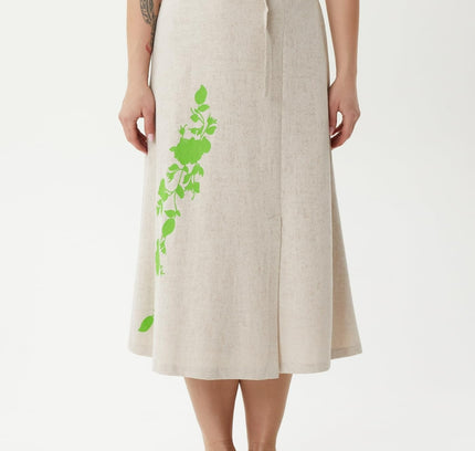 Belt-Detail Green Leaf-Embroidered, Slit Sporty Chic Stone Midi Skirt