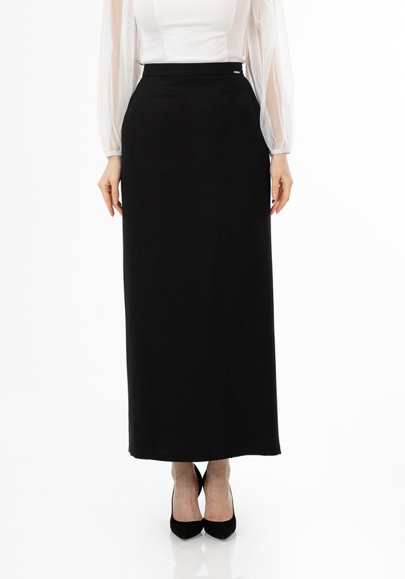 Black Ankle Length Plus Size Back Split Maxi Skirt - G-Line
