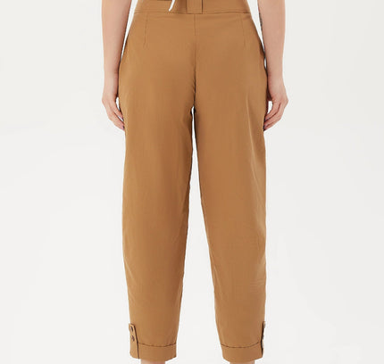 Cotton Tapered Carrot Pants with Pockets and Double Button Closure - G - Line