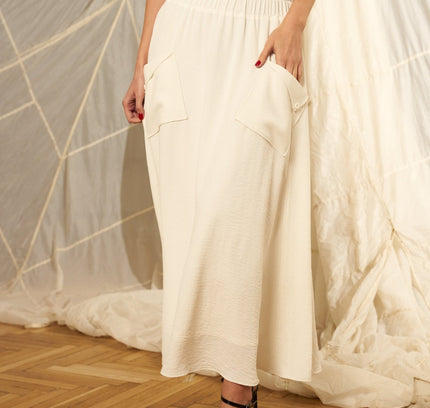 Sporty White Flared Midi Skirt with Elastic Waist and Pockets - G - Line