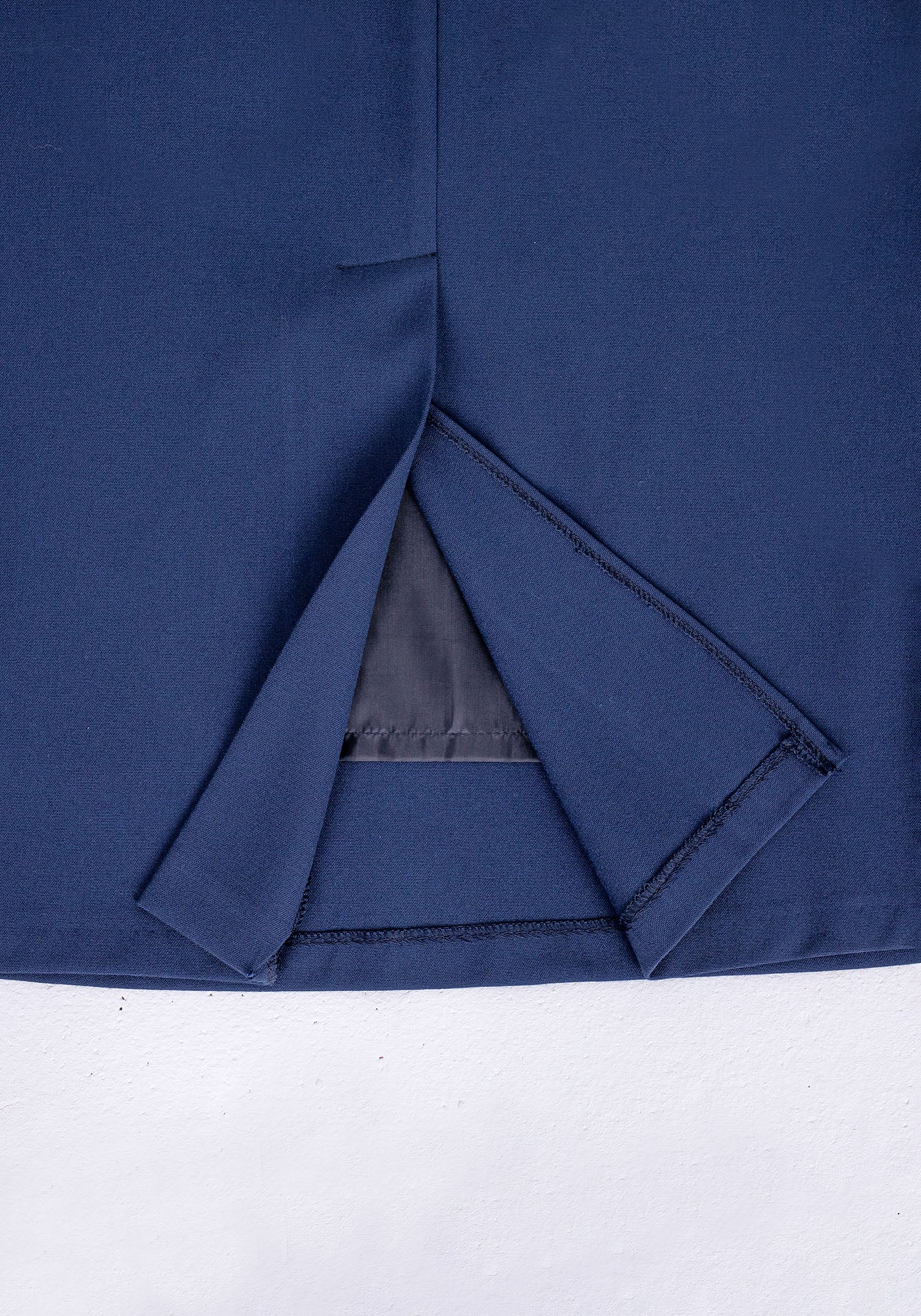 Navy Blue Back Vented Midi Pencil Skirt G-Line