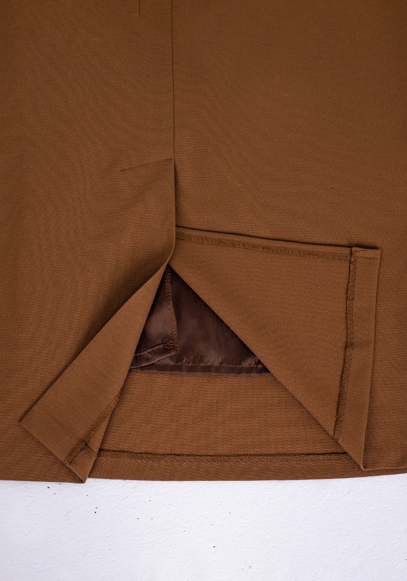 Copper Back Vented Midi Pencil Skirt G-Line