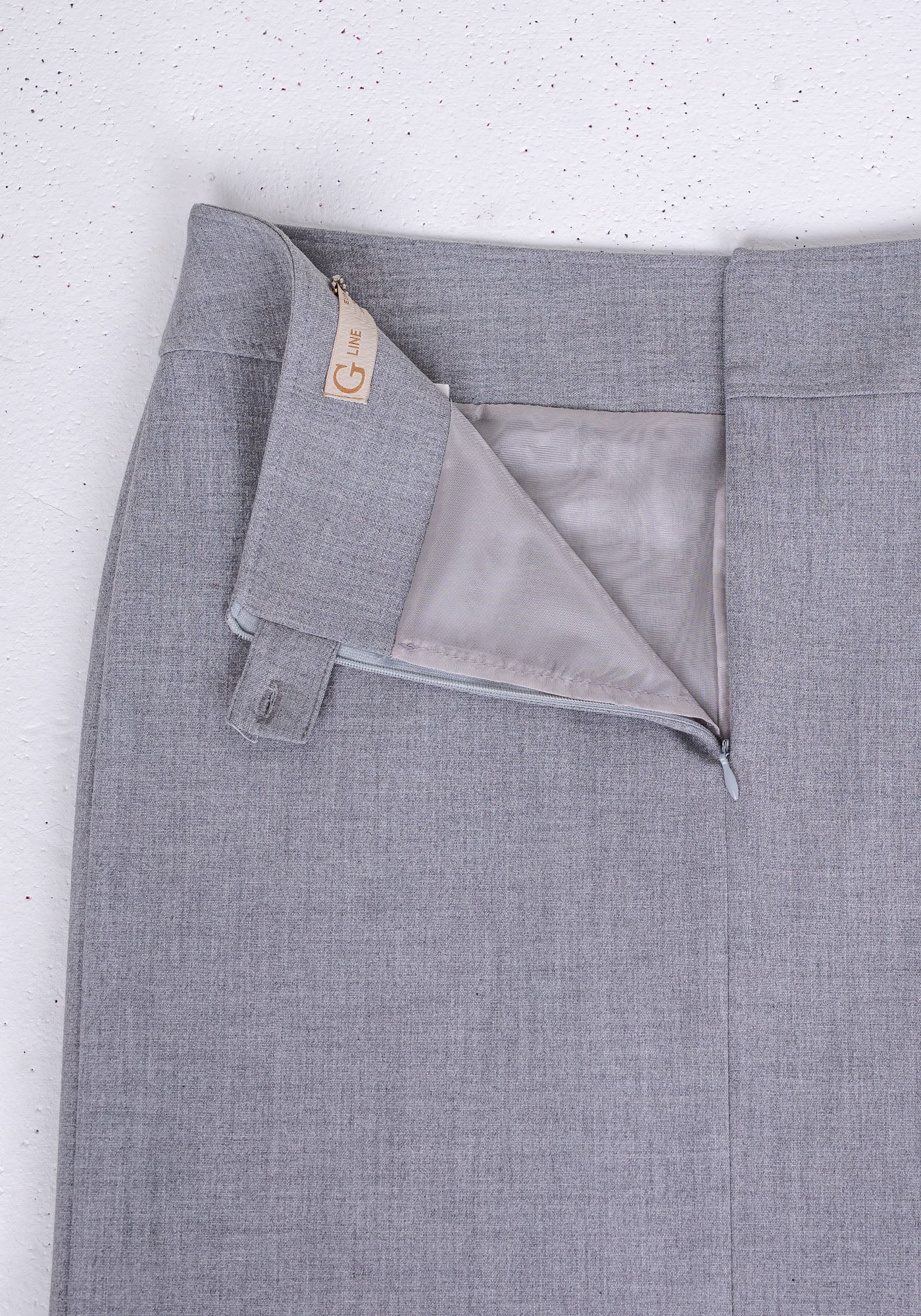 Light Grey Back Vented Midi Pencil Skirt G-Line