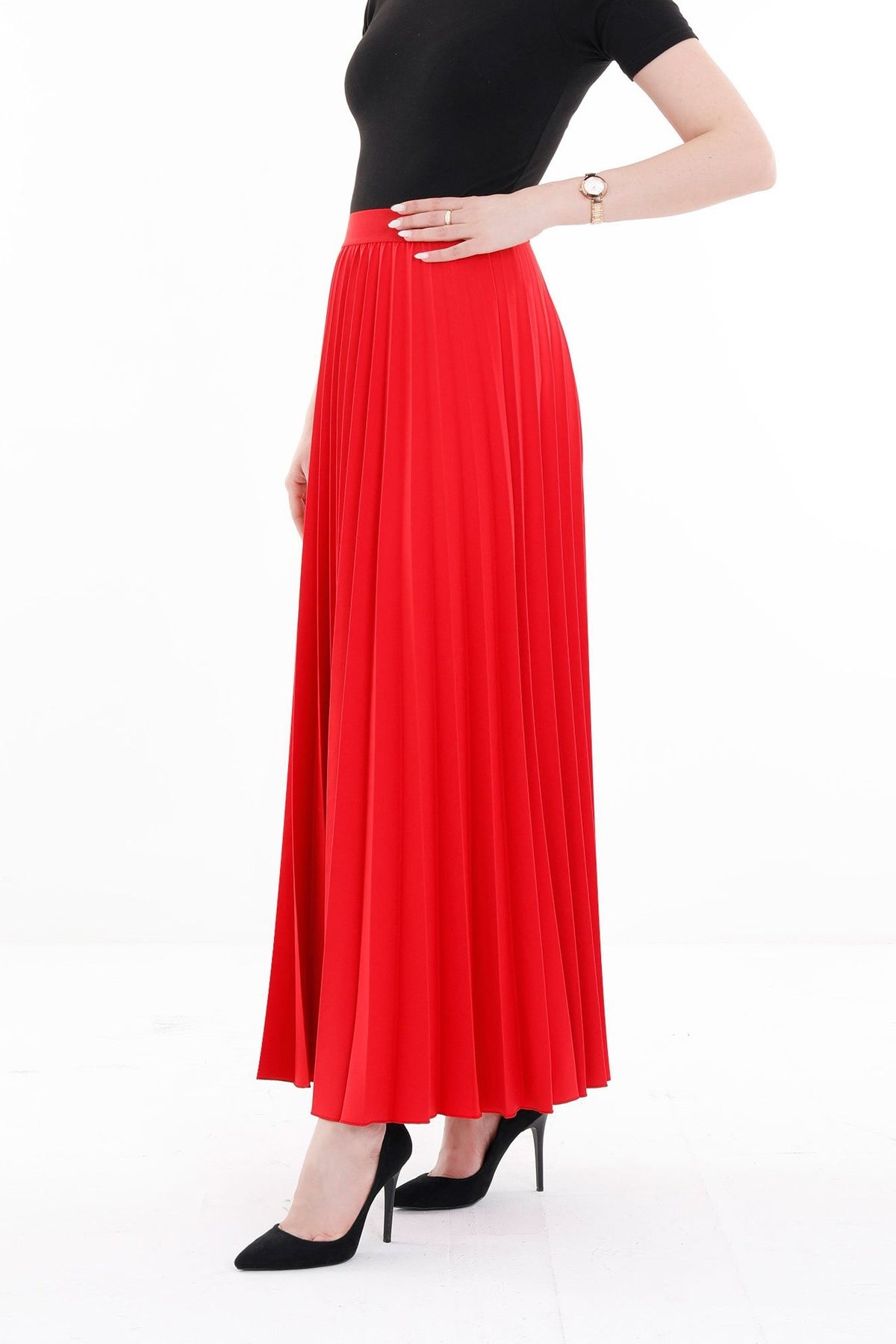 Red Pleated Maxi Skirt Elastic Waist Band Ankle Length Skirt G-Line